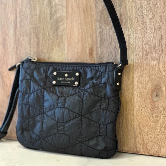 KATE SPADE QUILTED NYLON BLACK CROSSBODY BAG WITH LEATHER SHOULDER STRAP - Picture 9 of 9